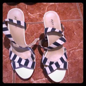 Retro blue and white striped high heels